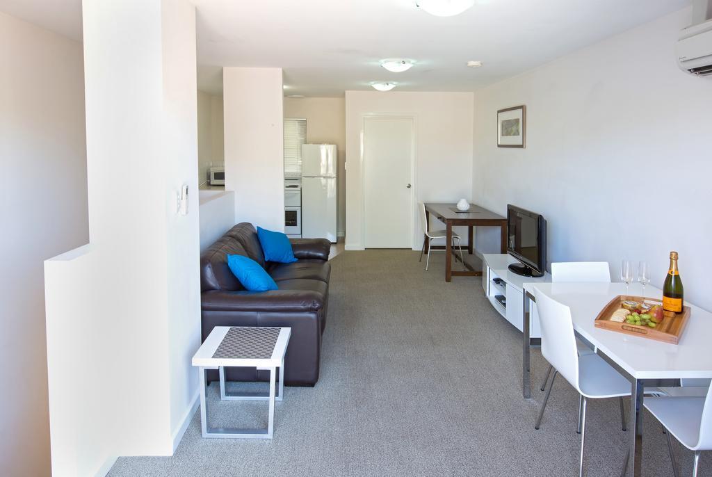 Morse Court Apartments Karratha Kamer foto