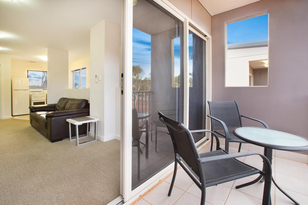 Morse Court Apartments Karratha Buitenkant foto